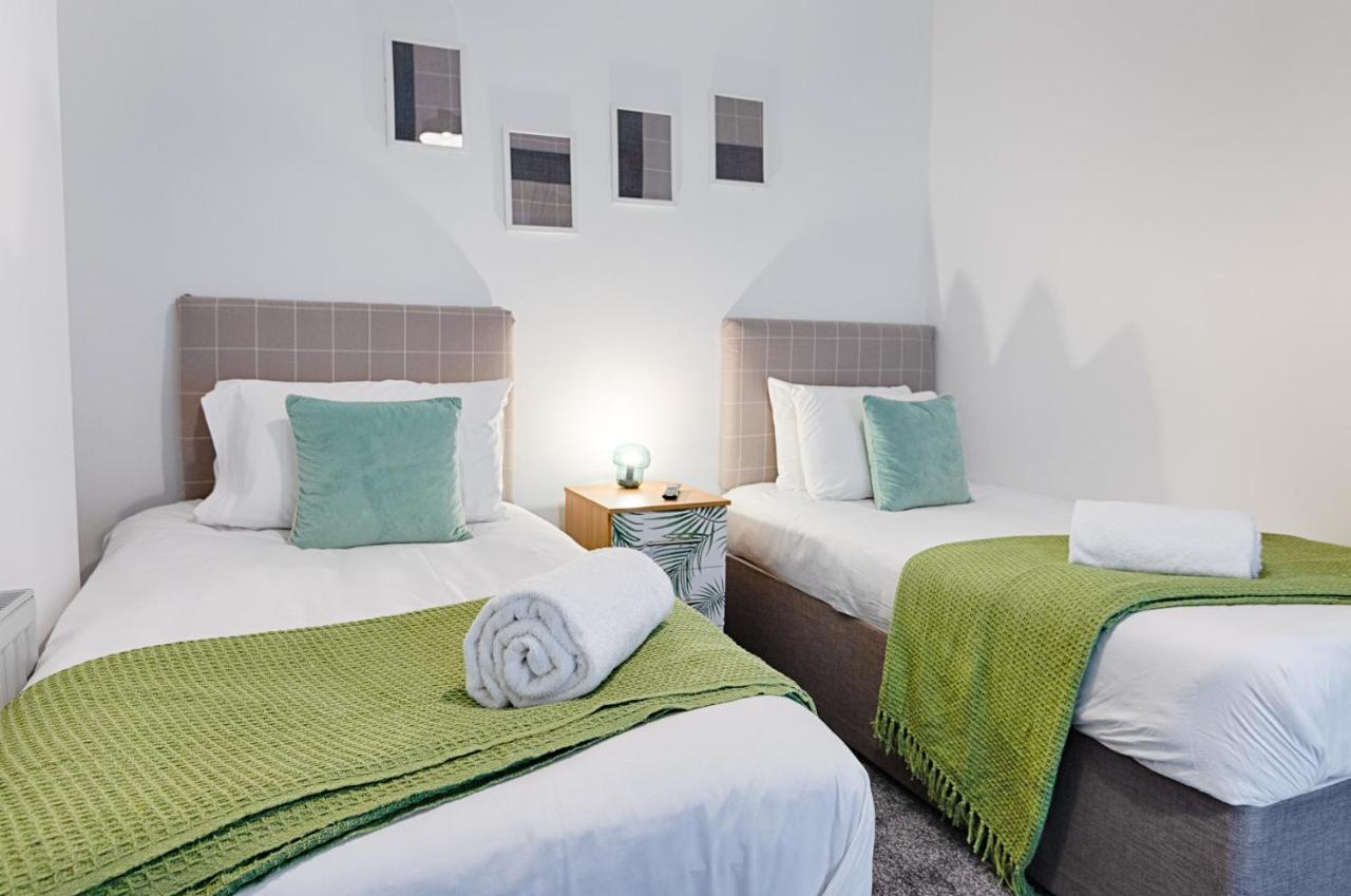 City Centre, Parking, Smart Tv'S In All Rooms Swansea Exterior foto